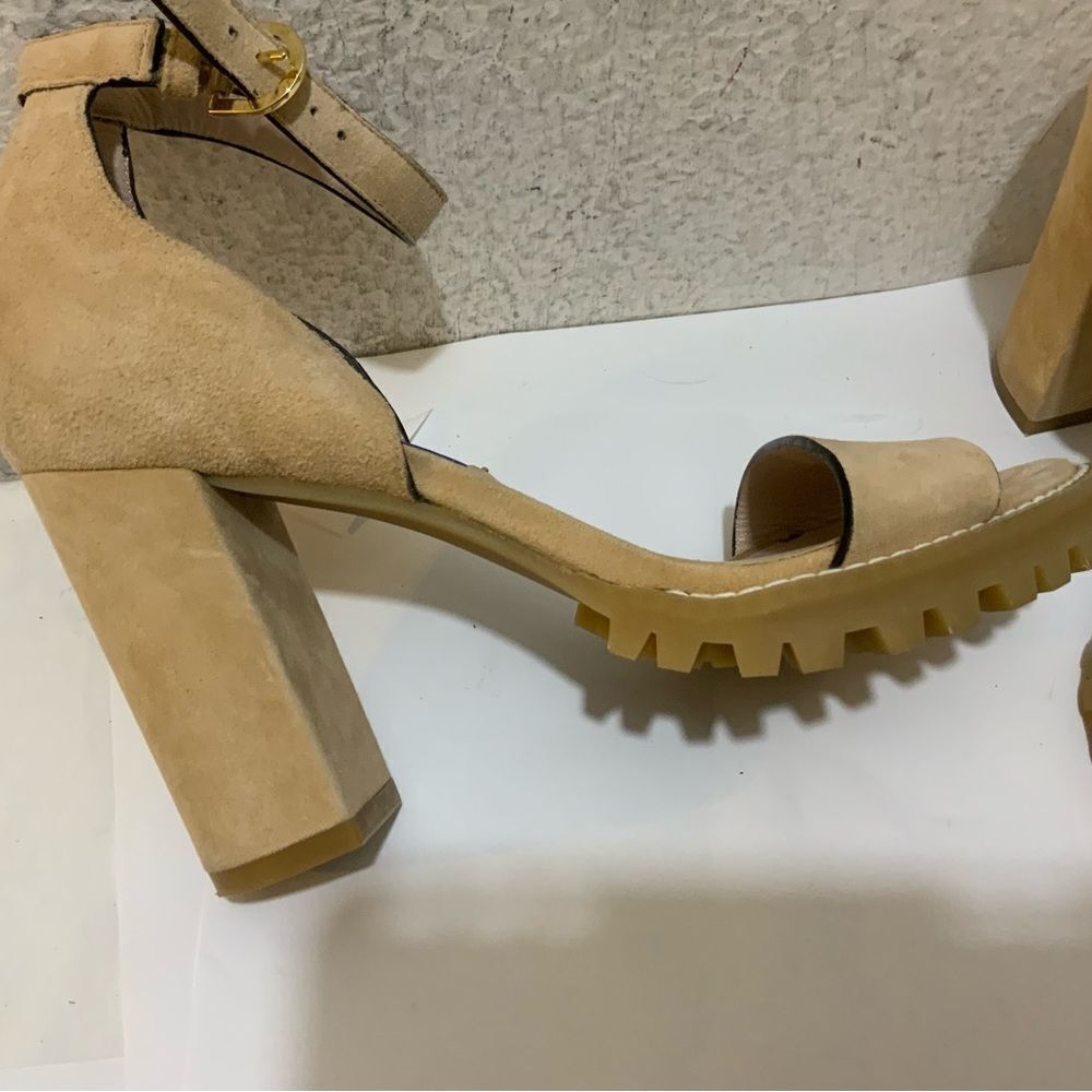 STUART WEITZMAN Winona suede heels Sandal size 9 - Picture 3 of 7